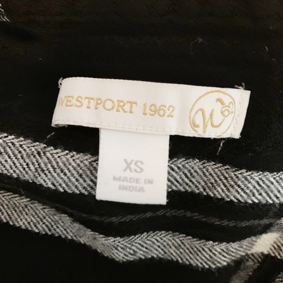 Westport 1962 Black and White Top - Picture 2 of 3